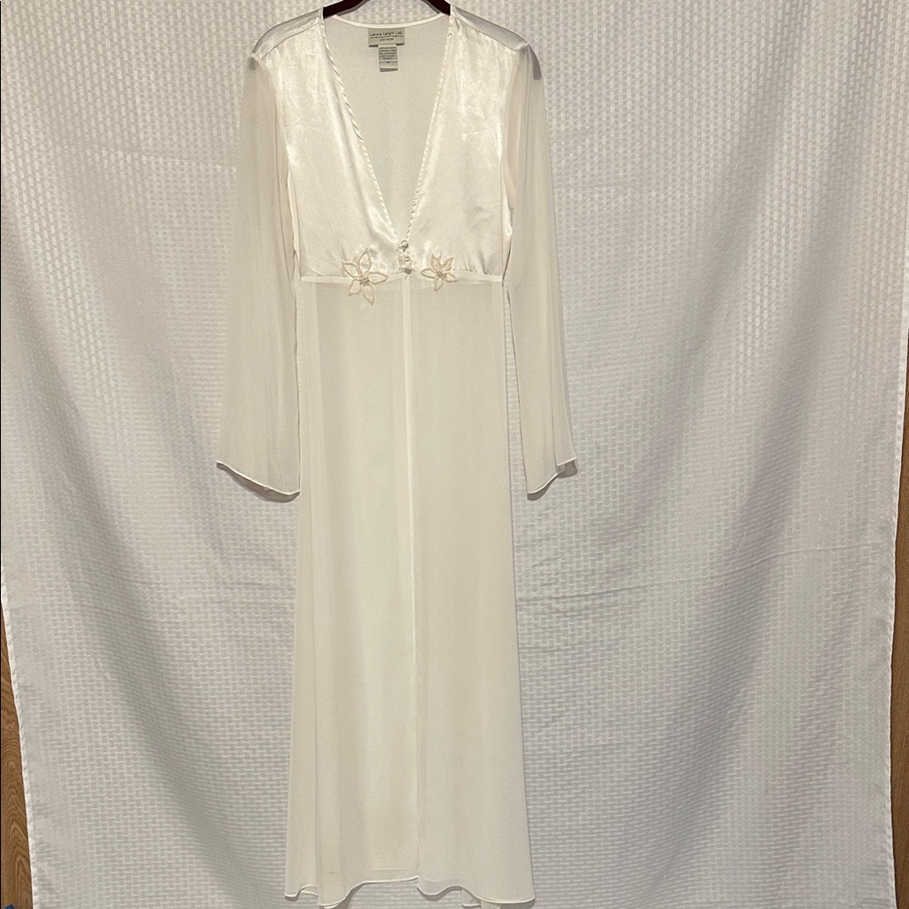 #863 Elegant Sheer Cream Long Bridal Robe with Satin Bodice